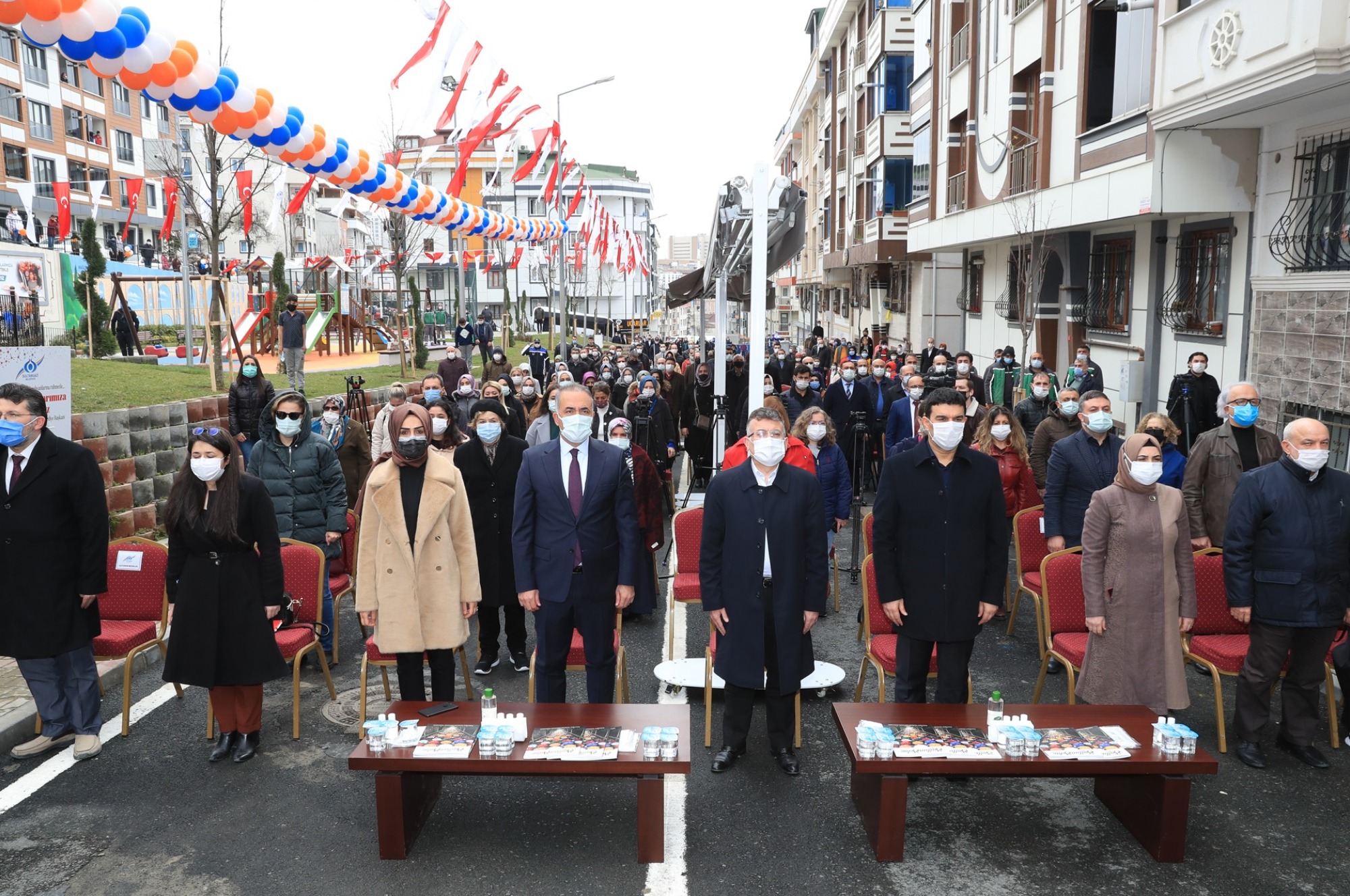 Hayatını Kaybeden Sağlıkçıların İsimleri Sultangazi’deki 21 Parkta Yaşatılıyor