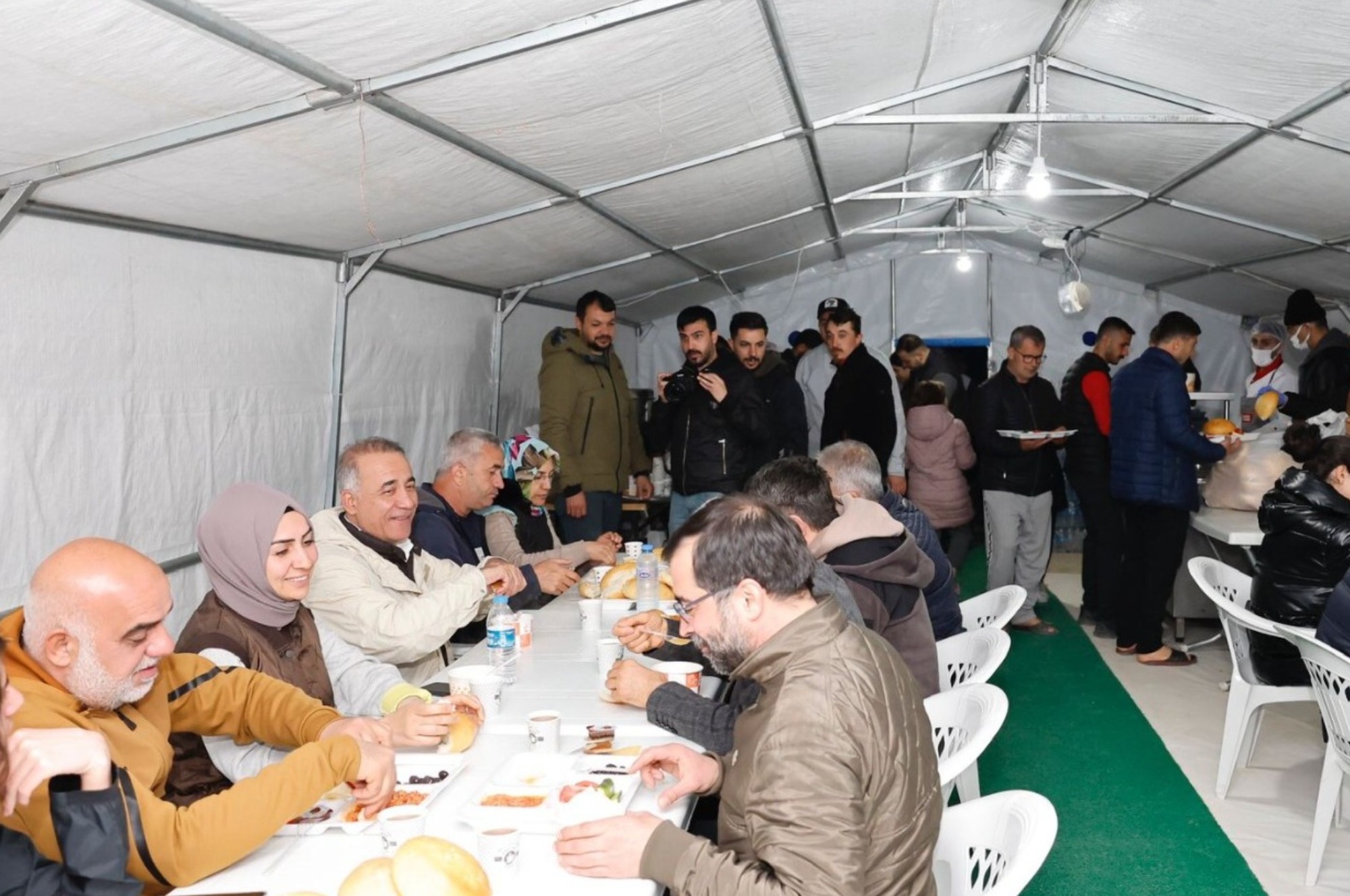 Ramazan Sofraları Deprem Bölgesine Taşındı