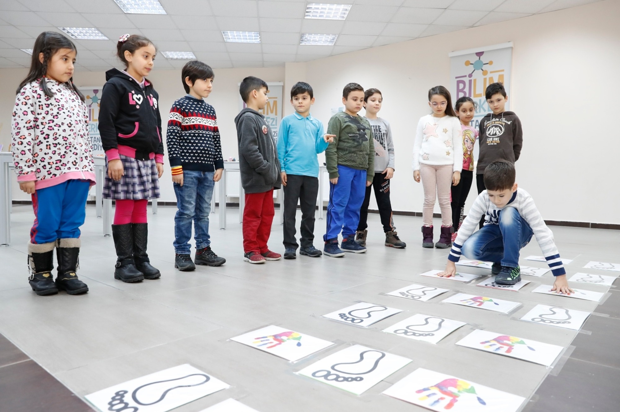 Sultangazili Çocuklar Deyim ve Sözcükleri Resme Döktü