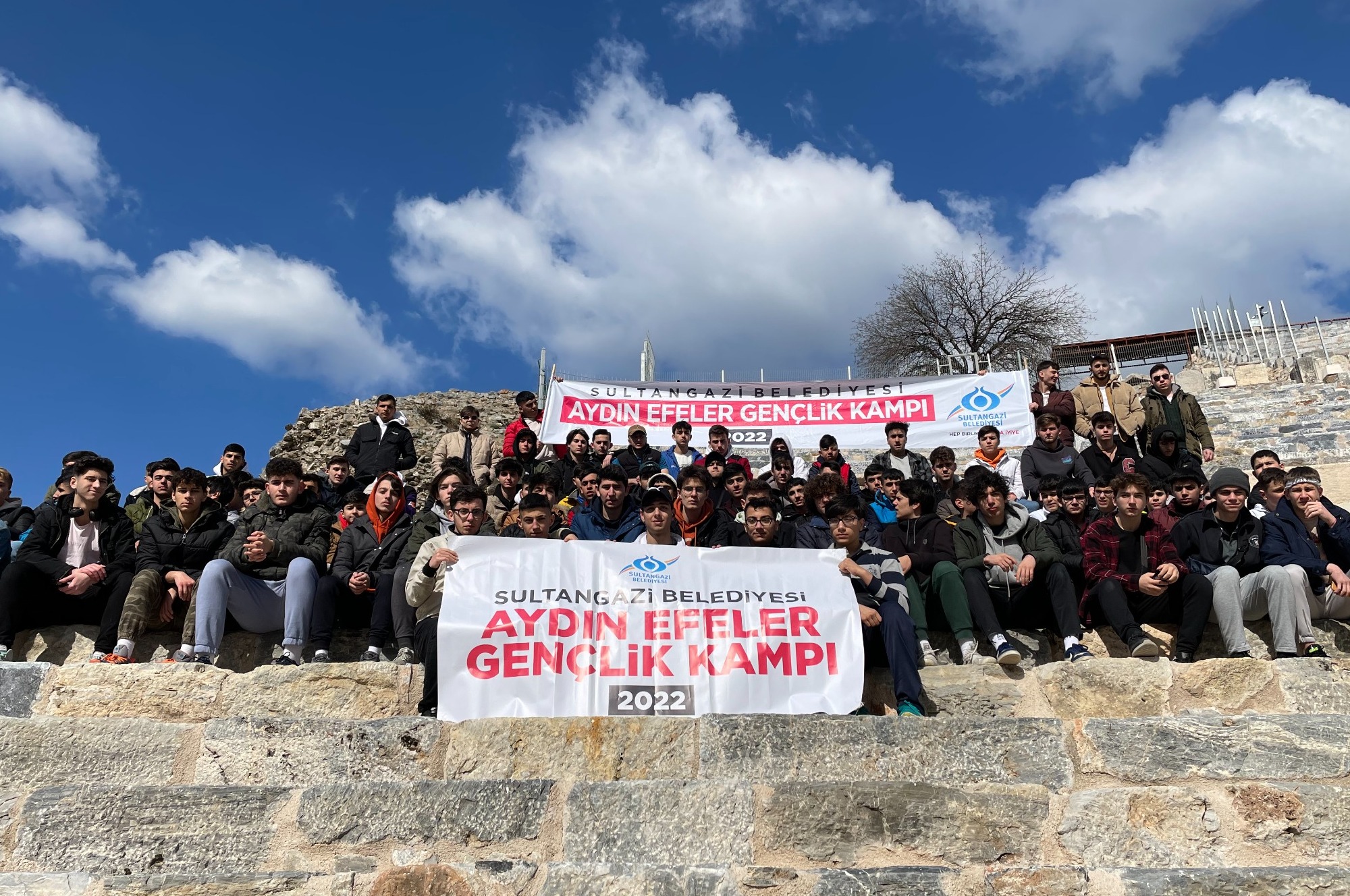 Sultangazili Gençler Aydın-Efeler Kampı’nda Doyasıya Eğlendi